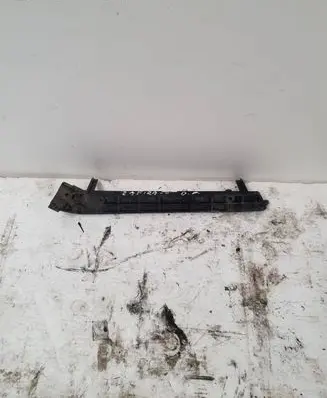 Opel Zafira C Front bumper mounting bracket 13300778 341601492