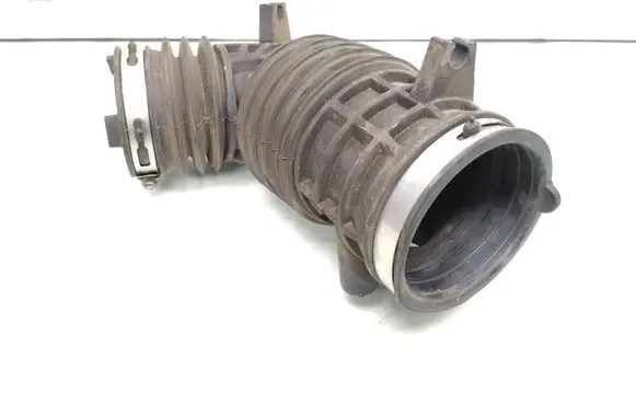 Ford Ranger Air intake hose/pipe JB3G9B659ba JB3G-9B659-ba