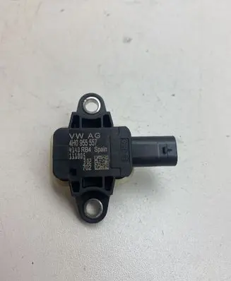 Audi A6 C7 Airbag deployment crash/impact sensor 4H0955557