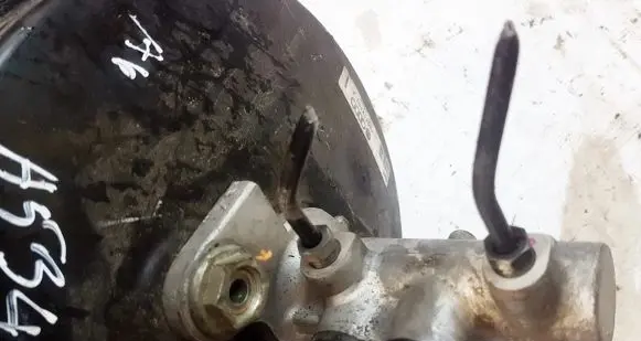 Audi A6 S6 C5 4B Master brake cylinder