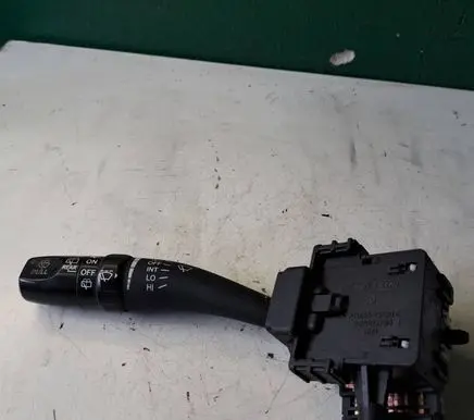 Hyundai Santa Fe Wiper control stalk 202005765