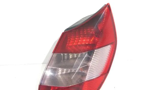 Renault Scenic II - Grand scenic II Rear/tail lights 8200127702