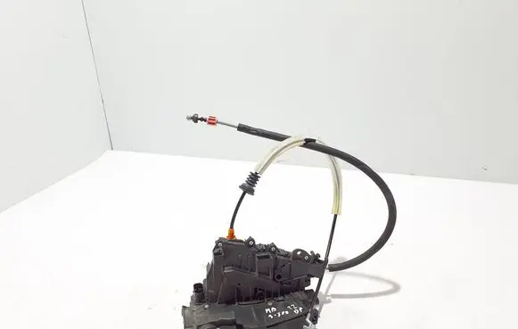 Mercedes-Benz S W223 Front door lock