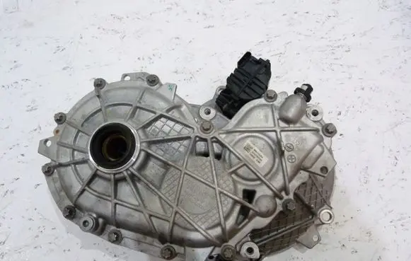 BMW i3 Gearbox transfer box case 27217613560