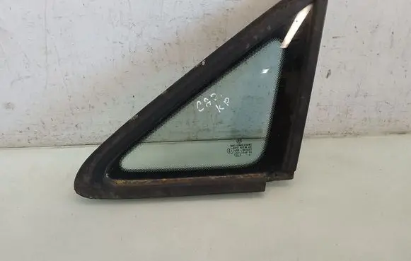 Volkswagen Caddy Front triangle window/glass 43R001057