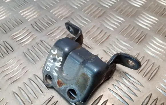 Rear door upper hinge