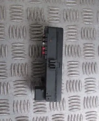 Mercedes-Benz C W202 Fuse box set 0005400372