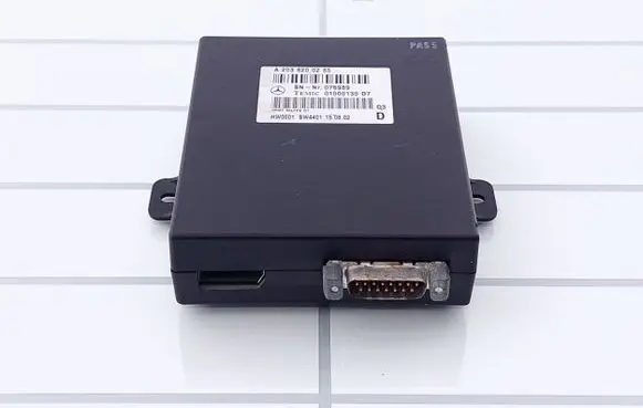 Mercedes-Benz S W220 Phone control unit/module 01000130D7 A2038200285