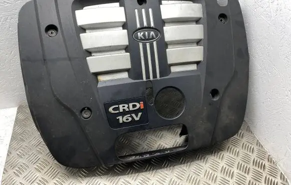 KIA Sorento Engine cover (trim)