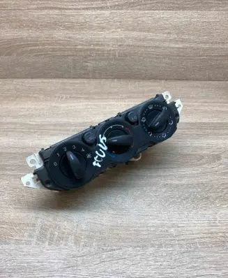 Ford Focus Climate control unit 3M5T19980AC