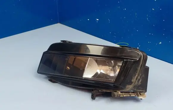 Volkswagen Golf VII Front fog light 5G0941661D 1ND01122305