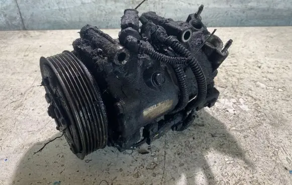 Peugeot 5008 Air conditioning (A/C) compressor (pump) 9684432480 2380001024 SD7C16