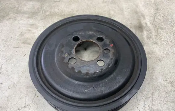 Seat Alhambra (Mk1) Crankshaft pulley 03G105243