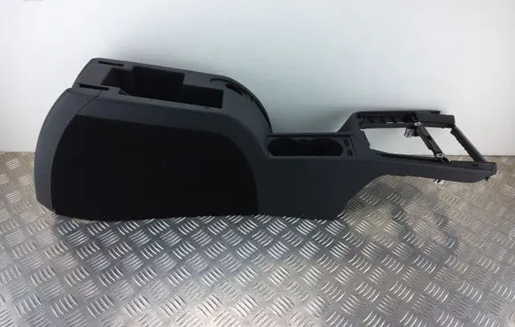 Skoda Superb B6 (3T) Center console 3T0863241E 3T0862531A