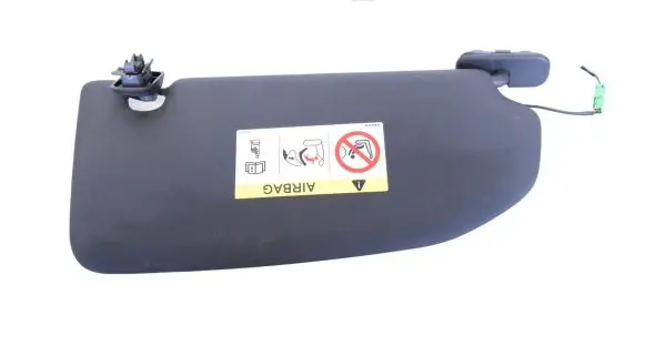 Volvo XC40 Sun visor