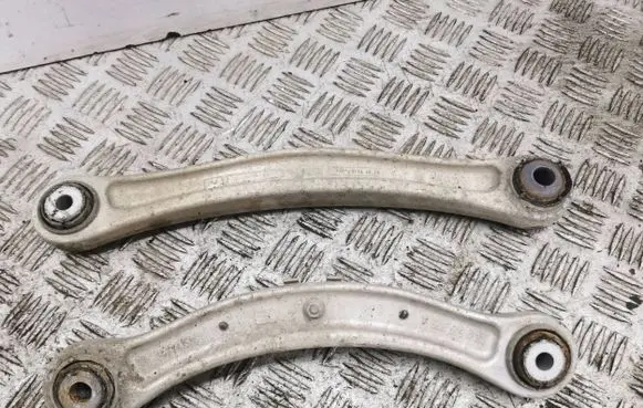 Porsche Cayenne (9PA) Rear upper control arm/wishbone 7L0505376A 7L0505375A