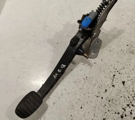 Clutch pedal