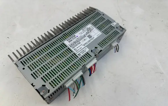 Lexus IS 220D-250-350 Sound amplifier 86280-53150 CM9797 10R030133