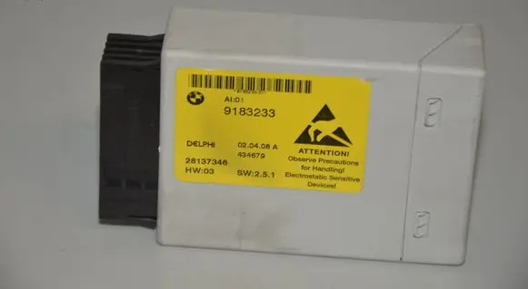 BMW 5 E60 E61 Center console control module 9183233