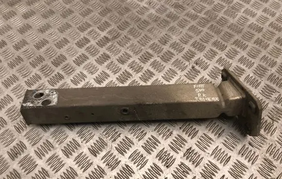 Fiat 500L Front bumper cross member