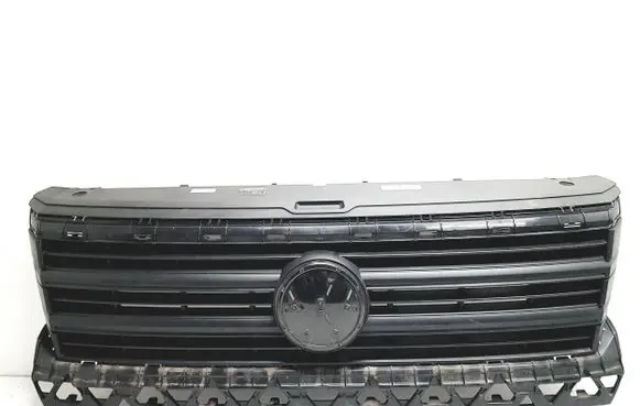 Volkswagen Crafter Front bumper upper radiator grill 7C0853653J