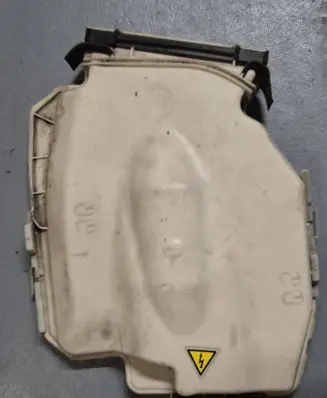 BMW 3 E90 E91 Fuse box cover 12907544575 7544575