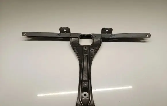 Subaru Forester SJ Top upper radiator support slam panel