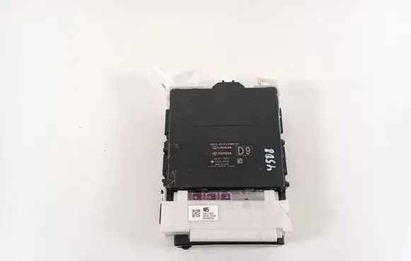 Toyota Corolla Cross Fuse module 8273016190