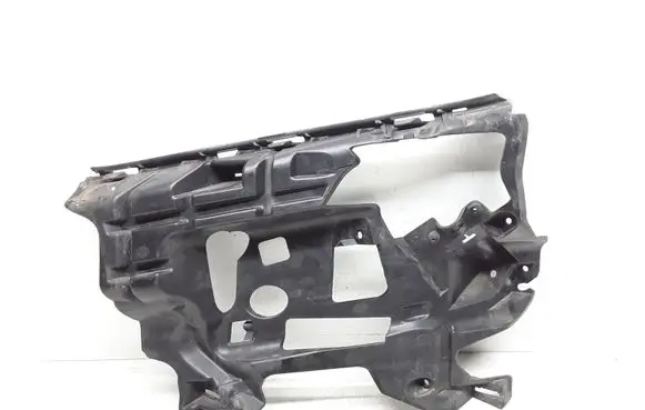 Volvo S60 Front bumper mounting bracket 31383140