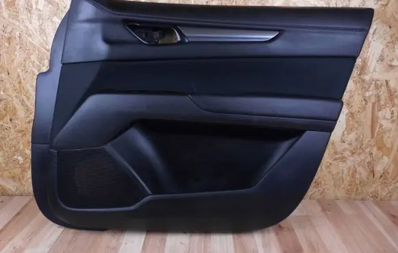 Mazda CX-5 II Front door card panel trim KB8C6843X