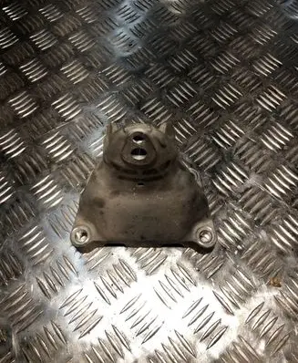 Lexus GS 250 350 300H 450H Engine mounting bracket