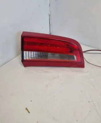 Volvo V60 Tailgate rear/tail lights 30796271 211500101