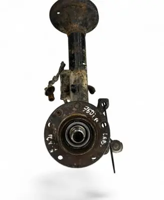 BMW 7 E32 Front wheel hub spindle knuckle 31319065426 9065426