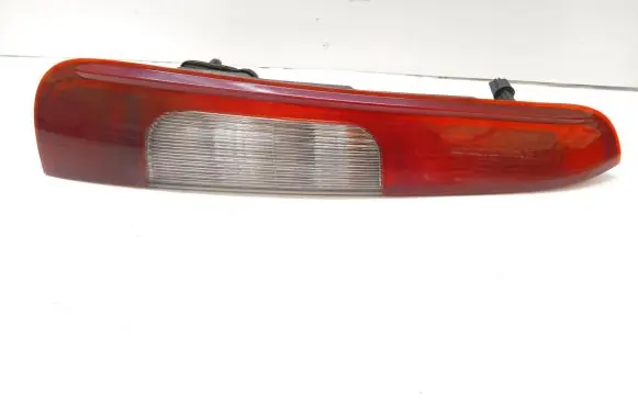 Ford C-MAX I Rear/tail lights 3M51-13A603-AA
