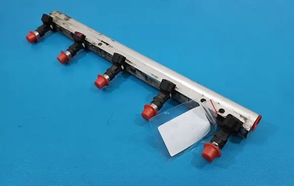 Volvo S60 Fuel injector 30757534 IMPRK1589834