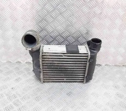 Audi A4 S4 B7 8E 8H Intercooler radiator 0261230073 038906051D