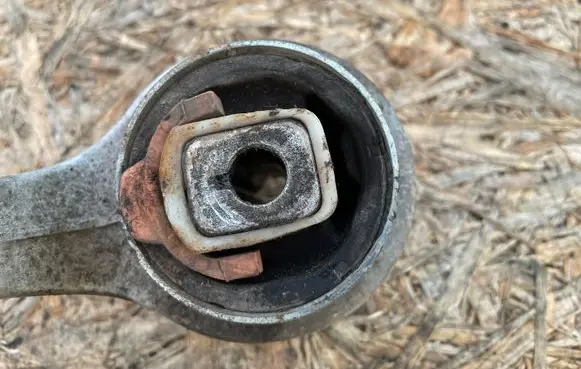 Volkswagen PASSAT B5 Front ball joint 