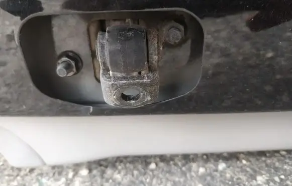 Volvo S40 Rear door check strap stopper