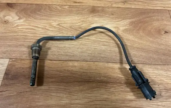 Opel Insignia A Exhaust gas temperature sensor 55566185