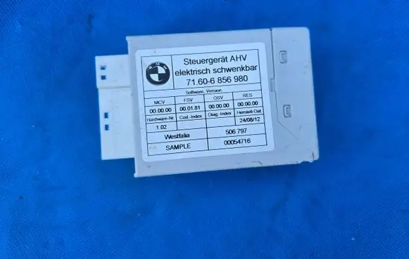 BMW 4 F32 F33 Tow bar trailer control unit/module 6856980 71606856980 00054716