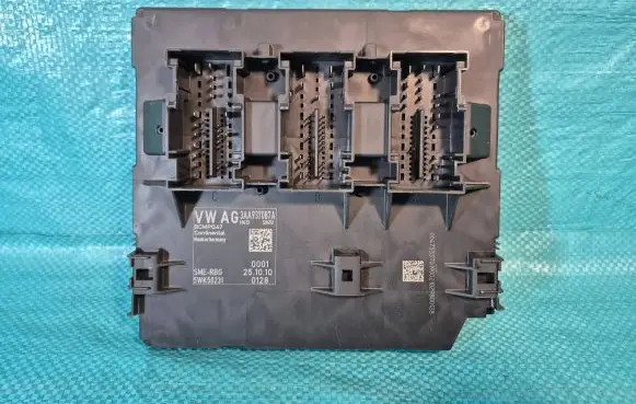 Volkswagen PASSAT B7 Comfort/convenience module 3AA937087A 5WK50231 3CTPG