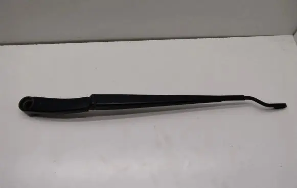 KIA Optima Front wiper blade arm