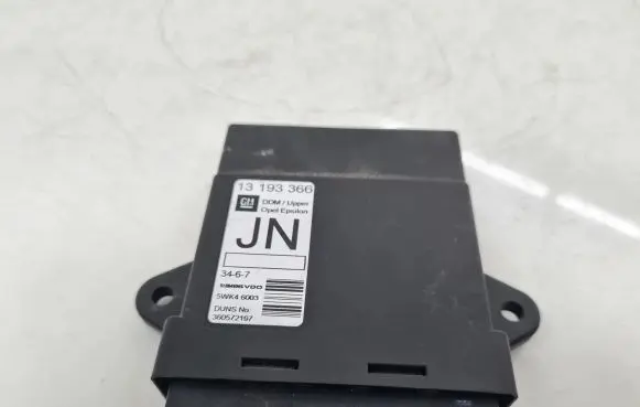Opel Vectra C Door control unit/module 13193366