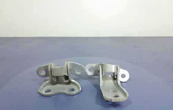 Front door hinge set