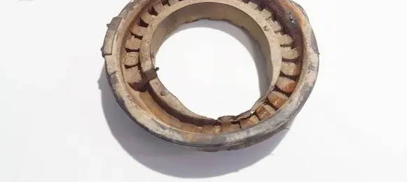 Renault Clio II Front coil spring rubber mount 7700419475a