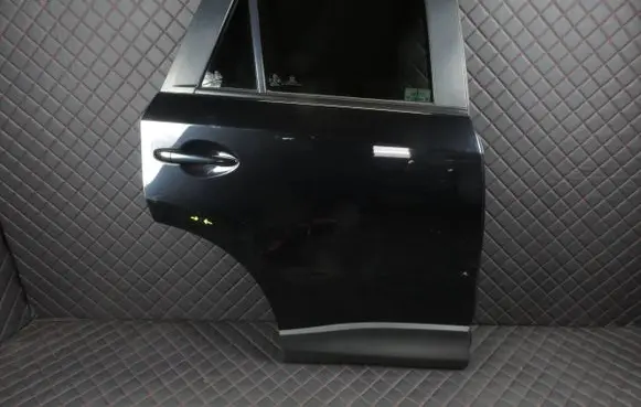 Mazda CX-5 Rear door