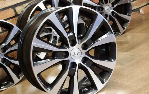 Hyundai i30 R17 alloy rim 52910-G4300