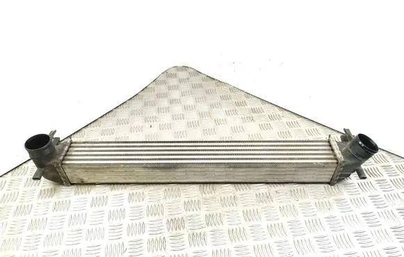 Skoda Fabia Mk2 (5J) Intercooler radiator 6R0145805H 6R0145805 Y3427002