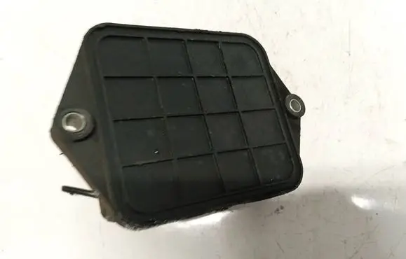 Vacuum air tank