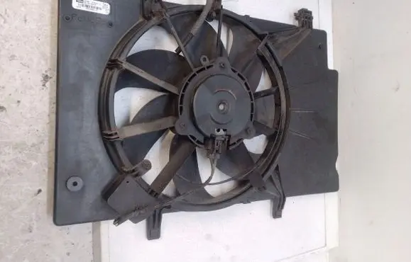Ford Fiesta Electric radiator cooling fan 8V518C607AF